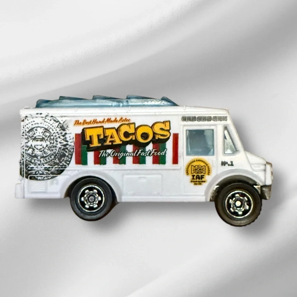Mattel‎ Matchbox MB999 Chow Wagon Fast Food Tacos Truck Collector Car 2014